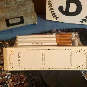 NIB 5pc LUXE BRUSH SET